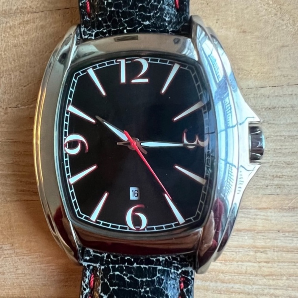 Vintage style Wilson’s leather silver tone black leather watch NEW BATTERY